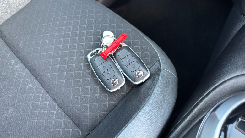 Nissan Juke 1.0 DiG-T 114 N-Connecta 5dr DCT Petrol Hatchback